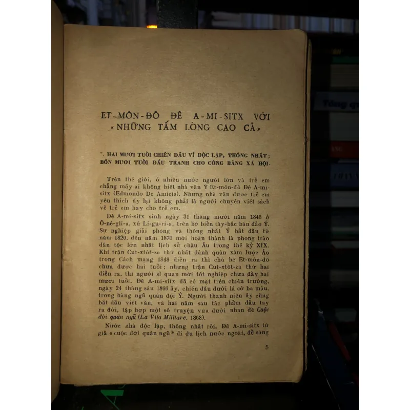 Những tấm lòng cao cả - Ê.Đê. A-mi-sitx 797490