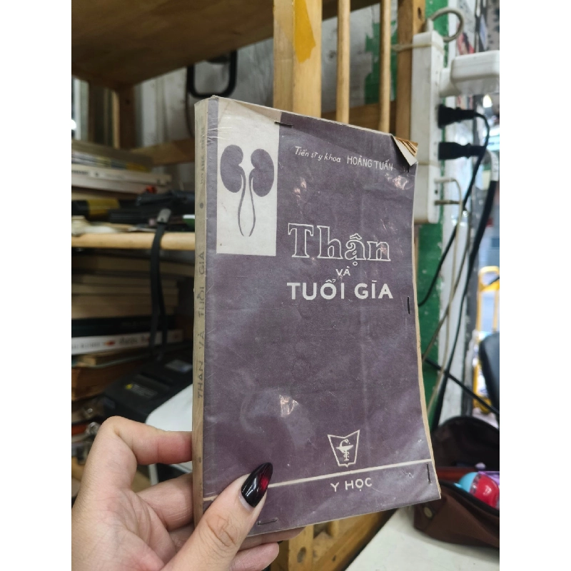 TUỔI GIÀ VÀ THẬN - HOÀNG TUẤN 165521