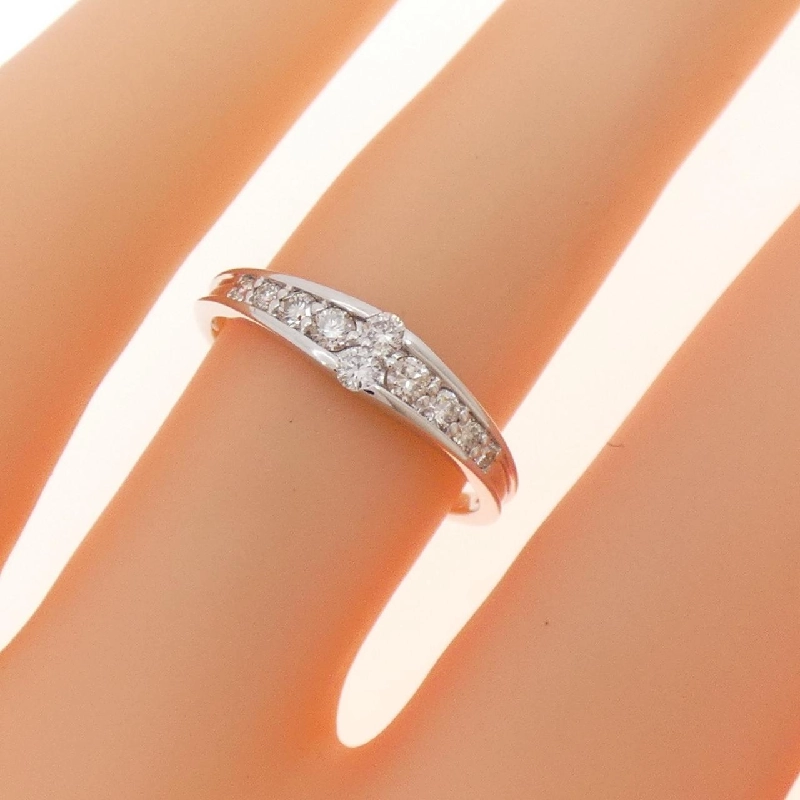 Nhẫn kim cương K18WG 0.20CT 666404