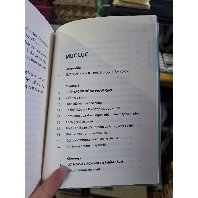 Phẩm cách phụ nữ Bando Mariko mới 90% 2023 KỸ NĂNG HCM1709 922712