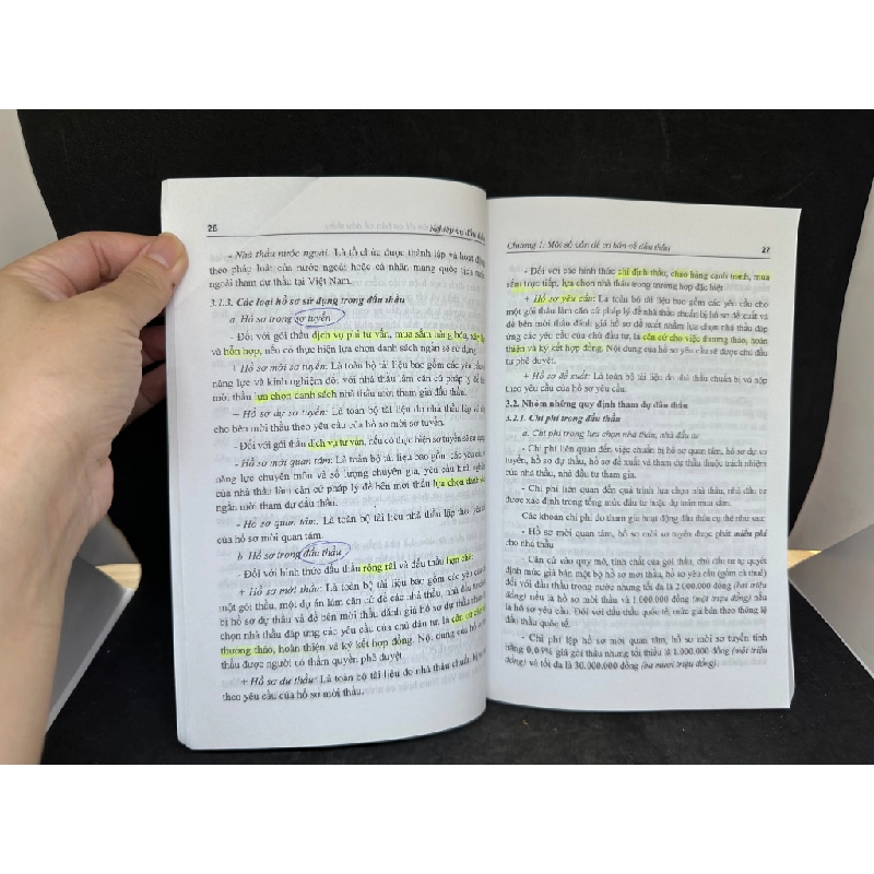 [Phiên Chợ Sách Cũ] Nghiệp Vụ Đấu Thầu (có sách tặng kèm), Ts. Nguyễn Quang Duệ 2804, 2018 445752