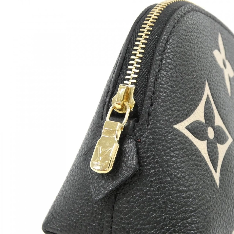 Túi xách Louis Vuitton hai màu Monogram Empreinte Cosmetic PM M59086 623722