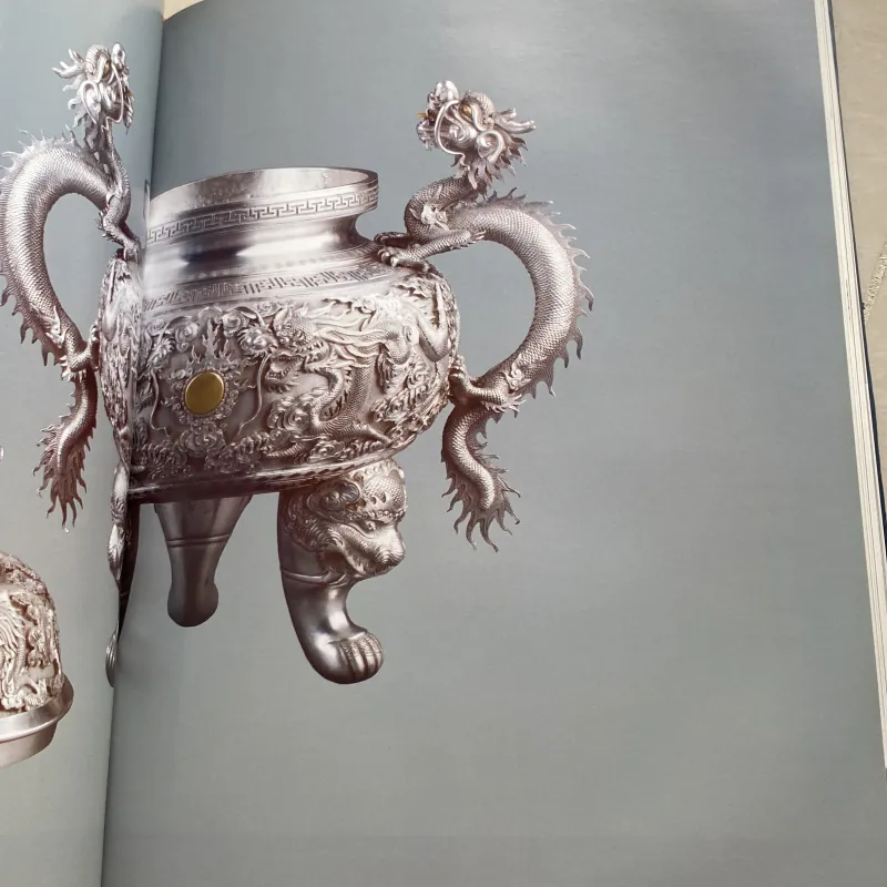 TỪ MU SÉ E KHAI - DINH ĐẾN BẢO TÀNG CỔ VẬY CUNG ĐÌNH HUẾ 1001711