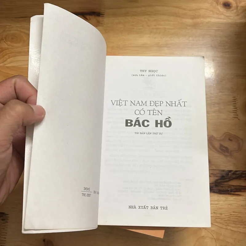II Di Sản Hồ Chí Minh: Việt Nam Đẹp Nhất Có Tên Bác Hồ - Thy Ngọc - 2007 702668