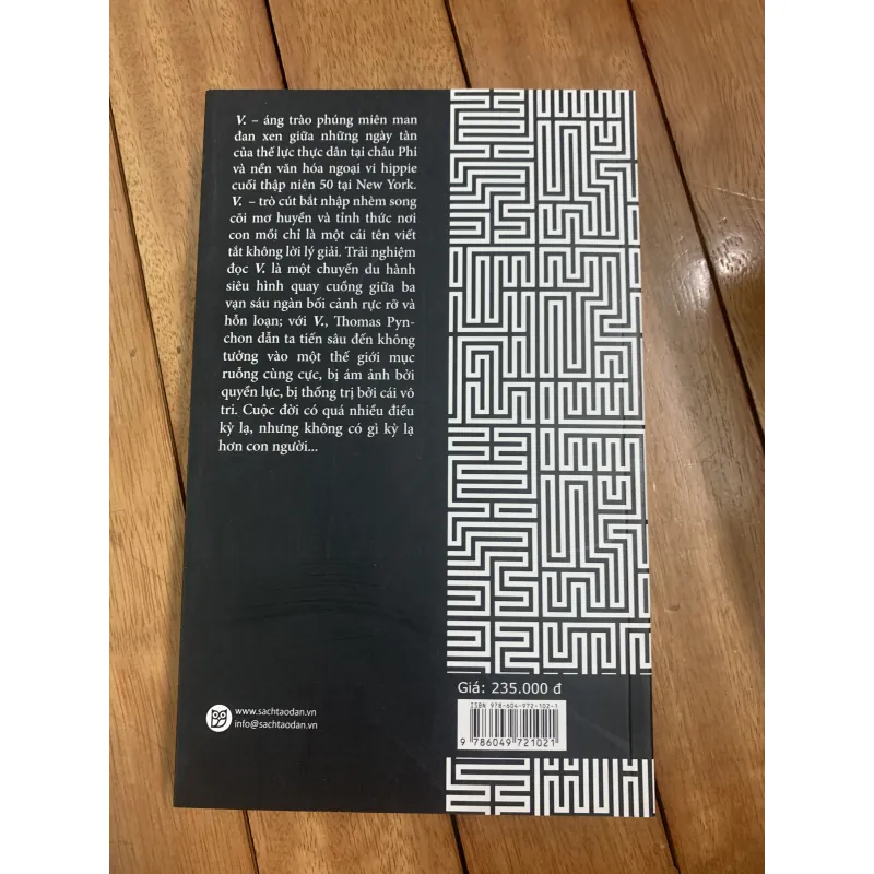 Thomas pynchon 759109