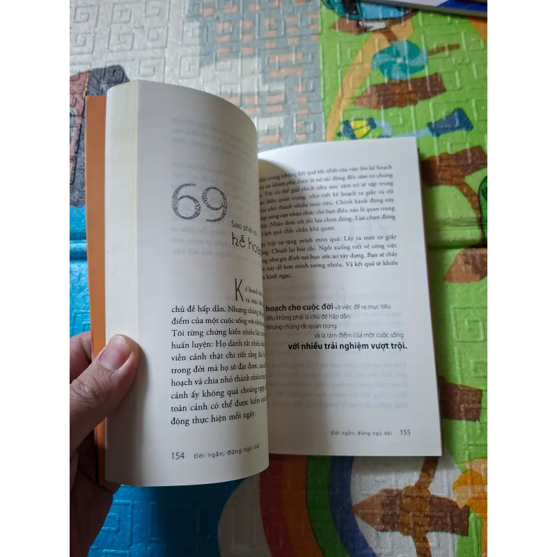 Đời Ngắn Đừng Ngủ Dài 792433