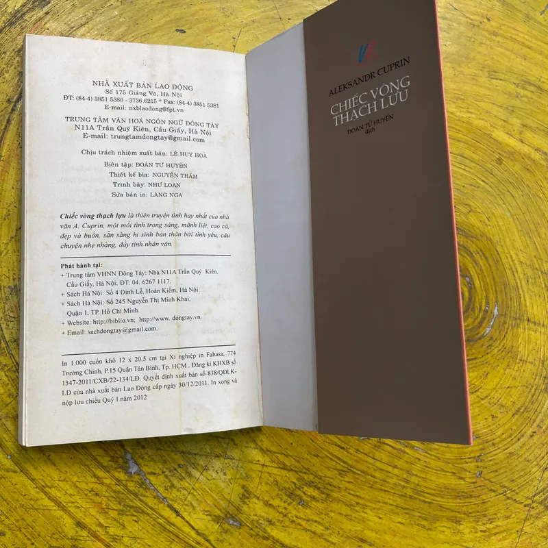CHIẾC VÒNG THẠCH LỰU- ALEKSANDR CUPRIN 565398