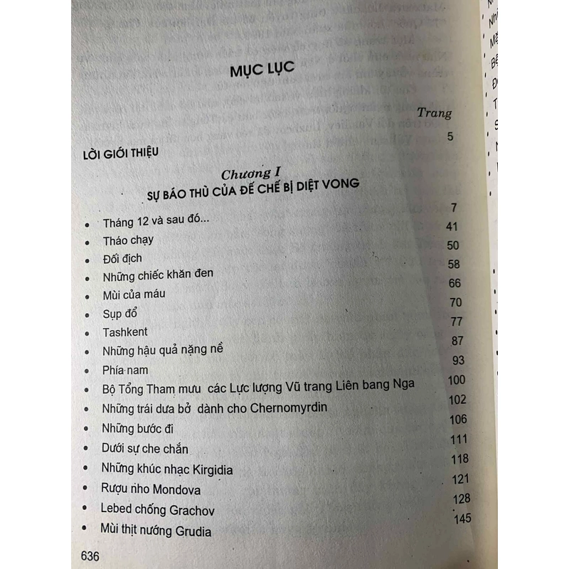 Những bí mật của bộ tổng tham mưu - Victor Baranets 537471