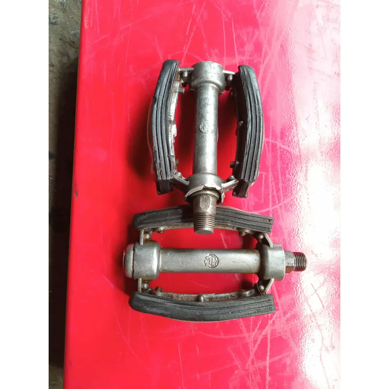 ĐÔI BÀN ĐẠP XE ĐẠP CỔ XƯA BẰNG HỢP KIM NHÔM SIÊU BỀN ... 604486