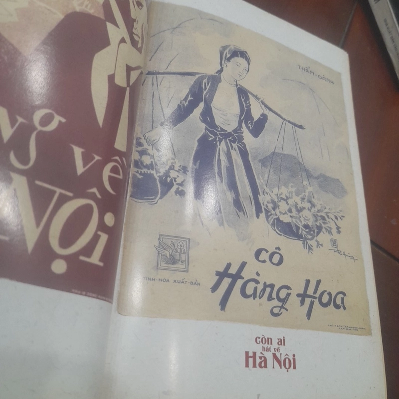 Nguyễn Trương Quý - CÒN AI HÁT VỀ HÀ NỘI (tản văn) 460612