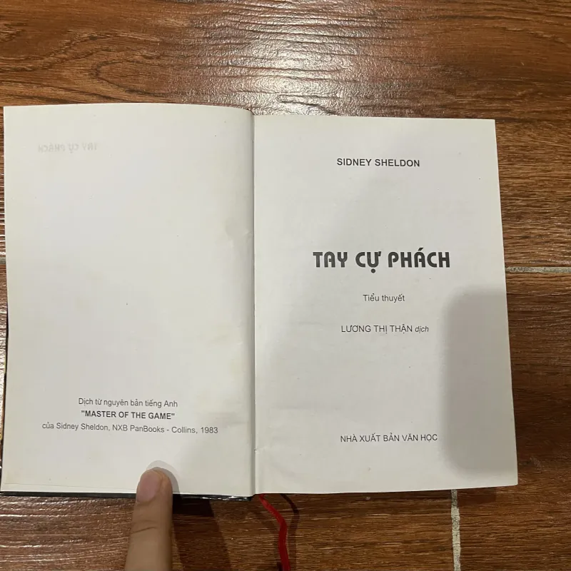 Tay cự phách - Sidney Sheldon (12) 1047068