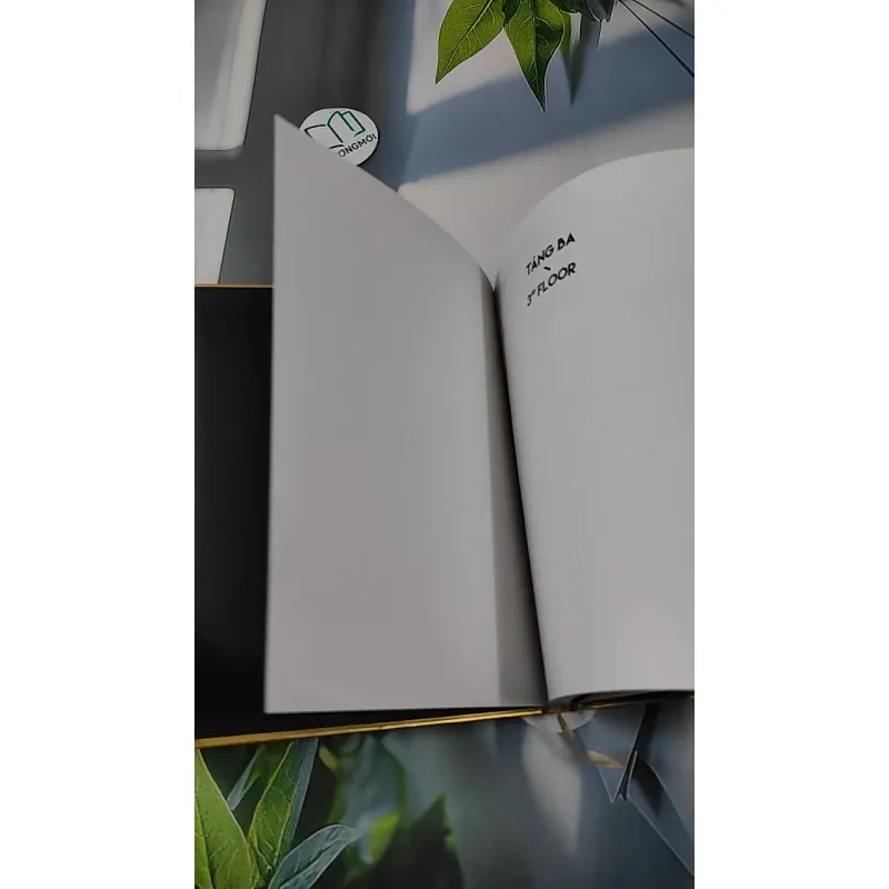 [MIỄN PHÍ BỌC SÁCH] Tầng Ba - Câu chuyện về các nghệ sĩ trẻ đương đại 990376