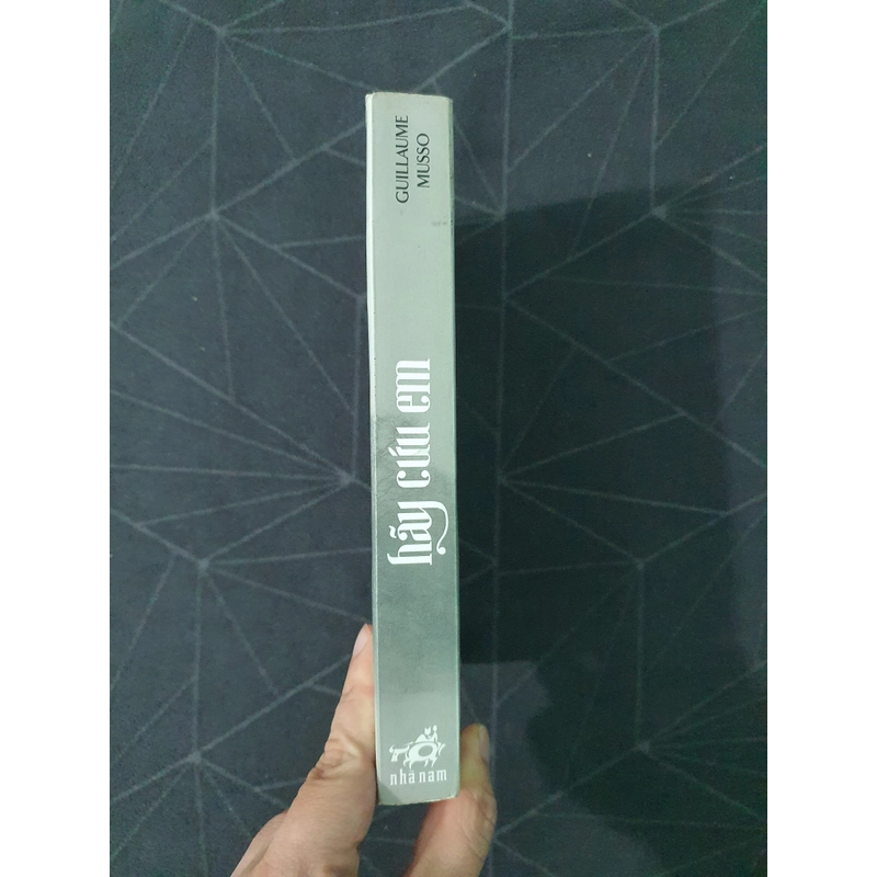 "Hãy cứu em" - Guillaumo Musso 476059