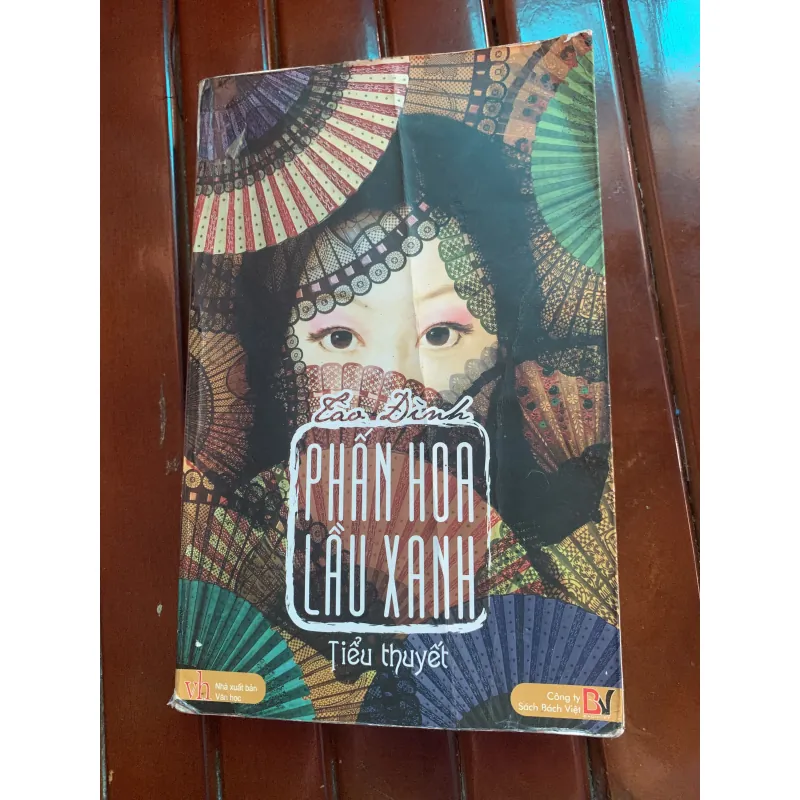 Sách phấn hoa lầu xanh 992759