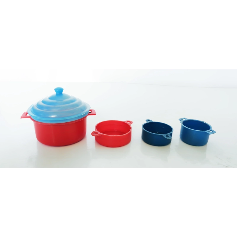 Lô 04 nồi nấu ăn nhựa mini trong bộ chơi đồ hàng xưa phiên bản tuổi thơ 9x 454820