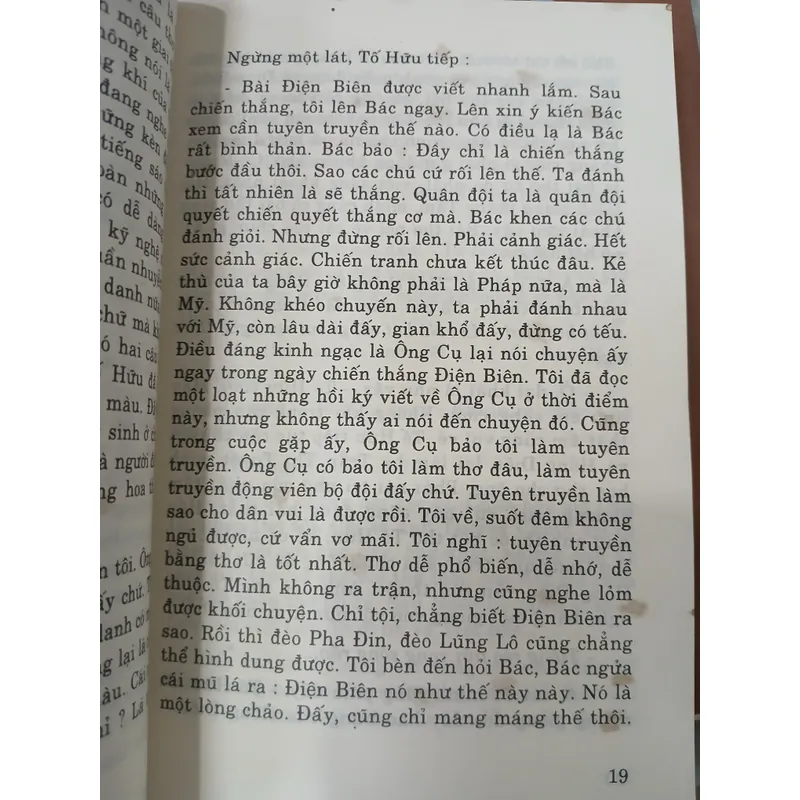 CHÂN DUNG VÀ ĐỐI THOẠI + XUNG QUANH CUỐN "CHÂN DUNG VÀ ĐỐI THOẠI" CỦA TRẦN ĐĂNG KHOA 717756
