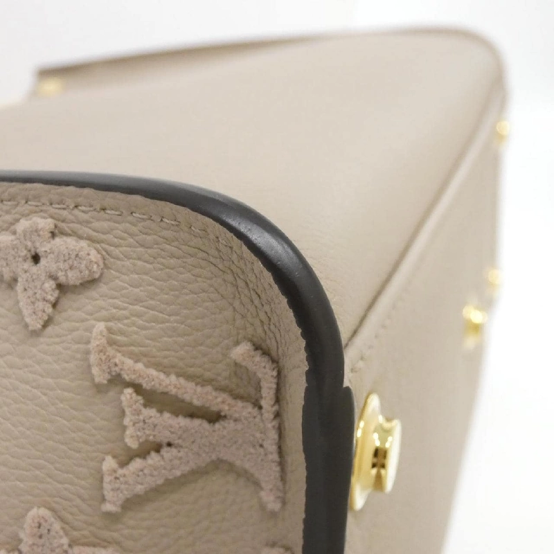 Túi Louis Vuitton On My Side MM M53825 617229