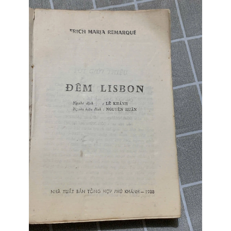 ĐÊM LISBON- Erich Maria Remarque 543759