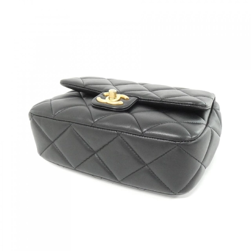 Túi đeo vai Chanel AS3850 613543