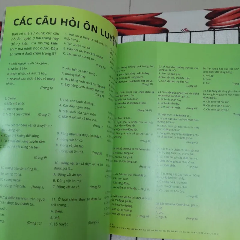 2 sách động vật ảnh màu - THẾ GIỚI ĐỘNG VẬT & ĐỘNG VẬT MÁU LẠNH (Cold blood) 567604