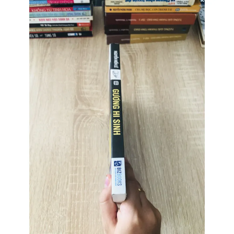 GƯƠNG HY SINH 1020428