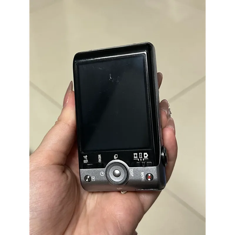 Máy ảnh compact Sony CyberShot WX100 (tặng kèm thẻ nhớ, phụ kiện) 729201