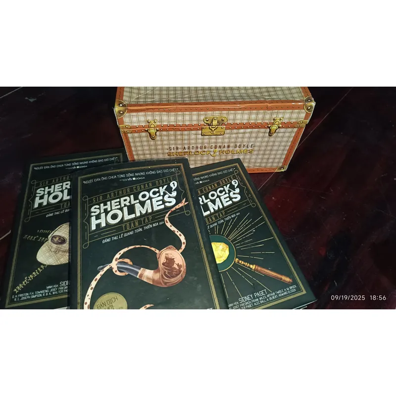 Sherlock Holmes rương bộ 3q bìa cứng 188291