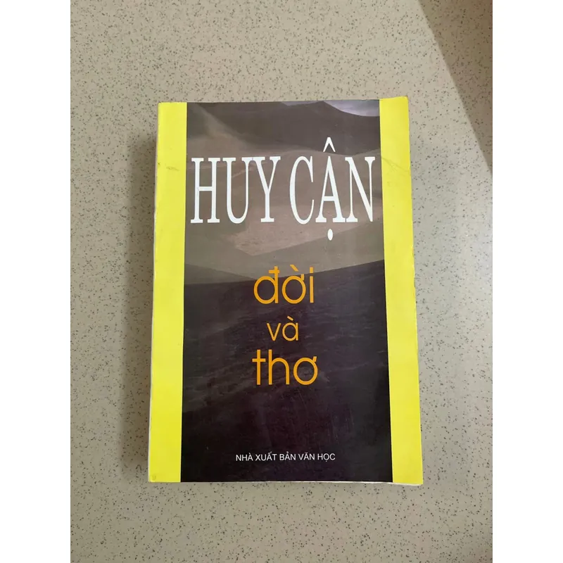 Huy Cận – Thơ và Đời 592128