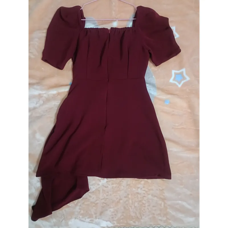 Váy nữ đỏ đô cổ vuông 1026324