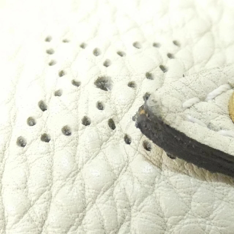 Túi xách vai Louis Vuitton Mahina XL M95548 - Hàng hiệu chính hãng 767419