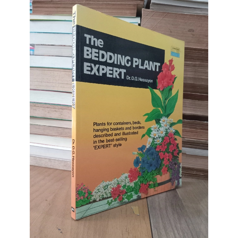The bedding plant expert - Dr. D.G.Hessayon 795872