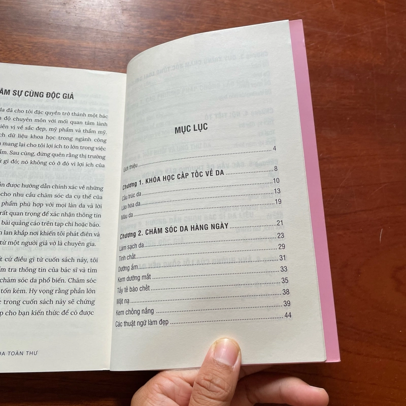 II Sách Làm Đẹp: Dưỡng Da Toàn Thư - ANJALI MAHTO - 2021 494871