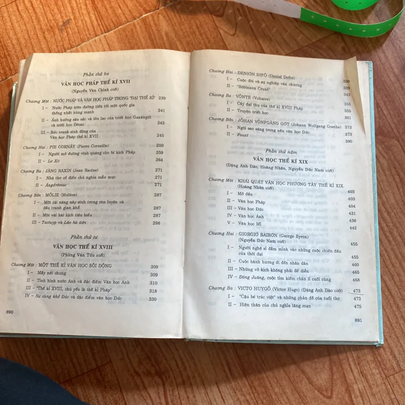 Văn học phương tây 759406