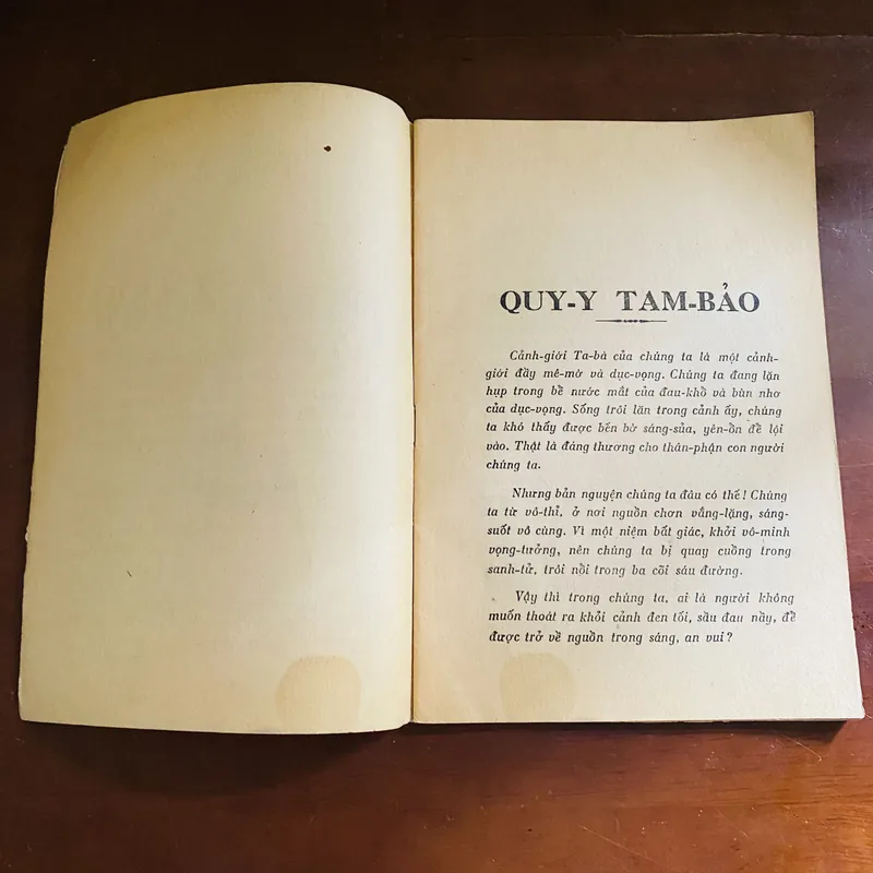 Tam quy và ngũ giới (năm 1972)  719639