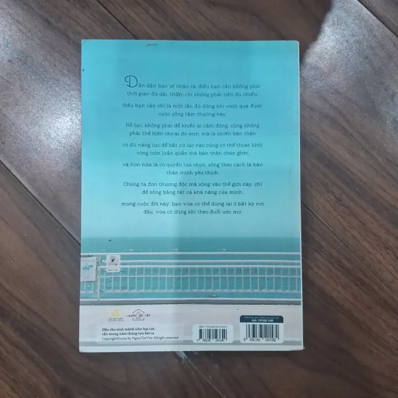 Dẫu cho sinh mệnh như hạt cát, vẫn mong năm tháng tựa bài ca 707120