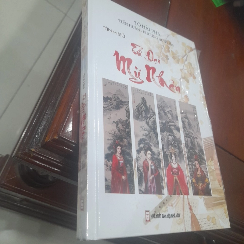 Tình sử TỨ ĐẠI MỸ NHÂN 475553