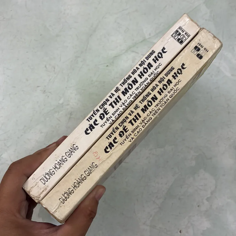 Các đề thi môn Hoá học (2 tập) - Dương Hoàng Giang 1005428