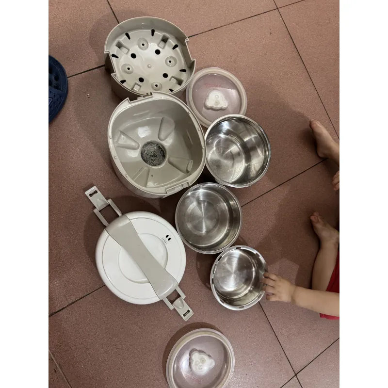 Hộp cơm điện Lock&Lock màu xám 2L EJR216 1013546