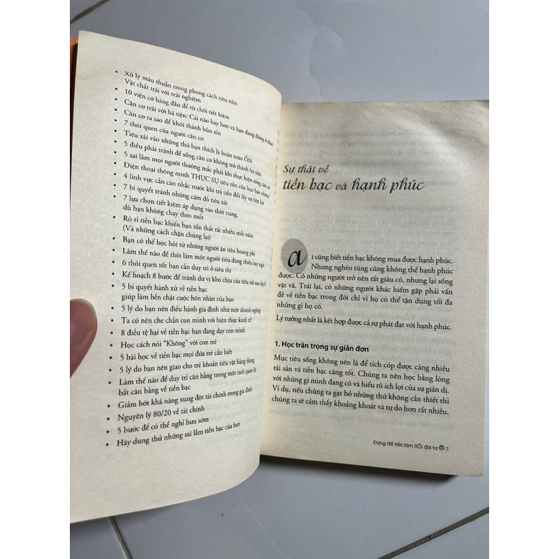 Đừng để tiền làm rối đời ta 448606