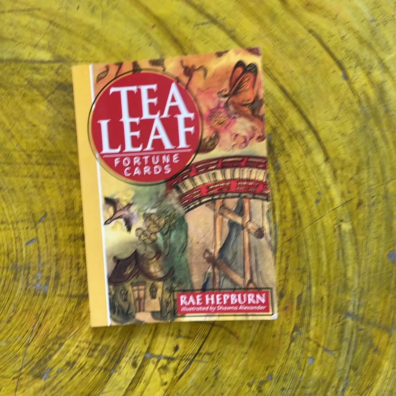 TEA LEAF FORTUNE CARDS - RAF HEPBURN 1002595