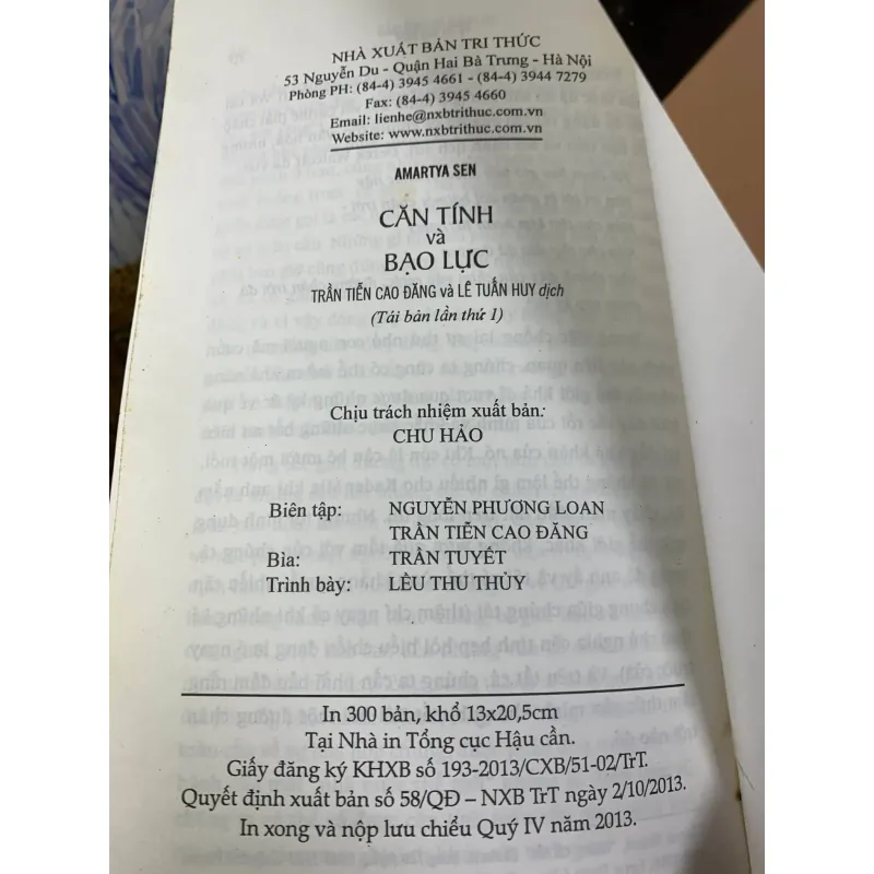 Căn Tính Và Bạo Lực - Amariya Sen 734992