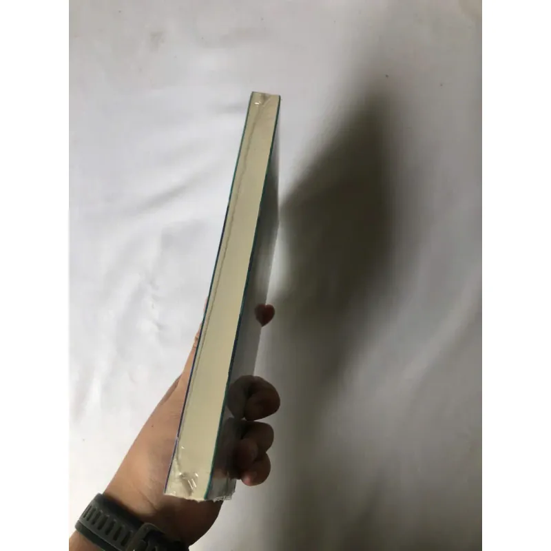 Phúc Âm Của Loài Cá Chình - Patrik Svensson 735068