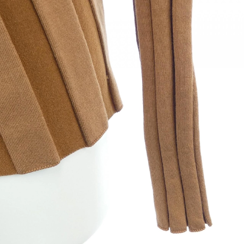 Burberry BURBERRY 8023921 Áo len 632201