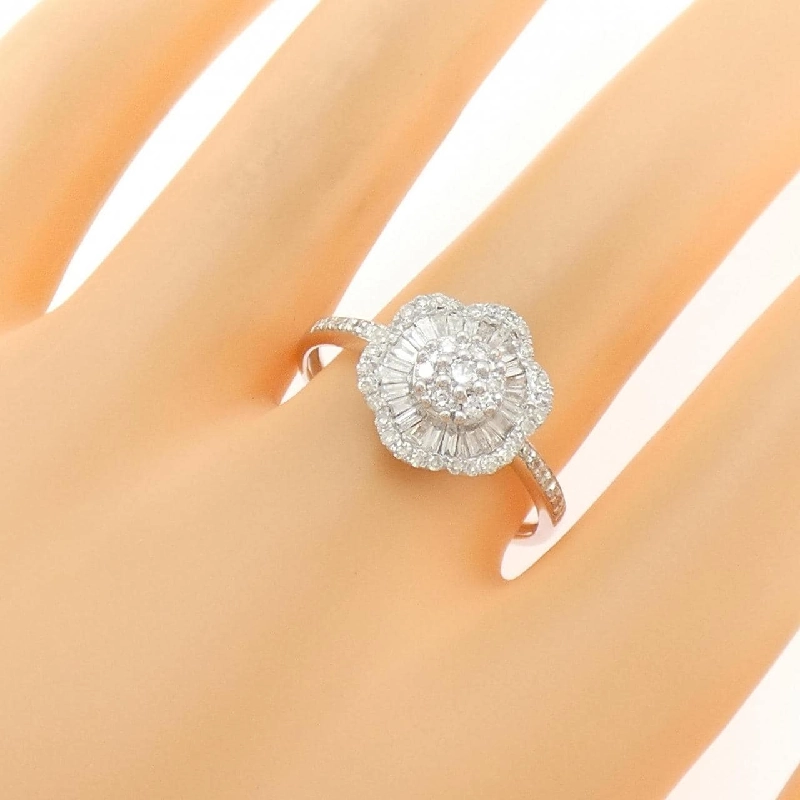 Nhẫn kim cương hoa K18WG 0.50CT - Hàng hiệu Authentic 847568