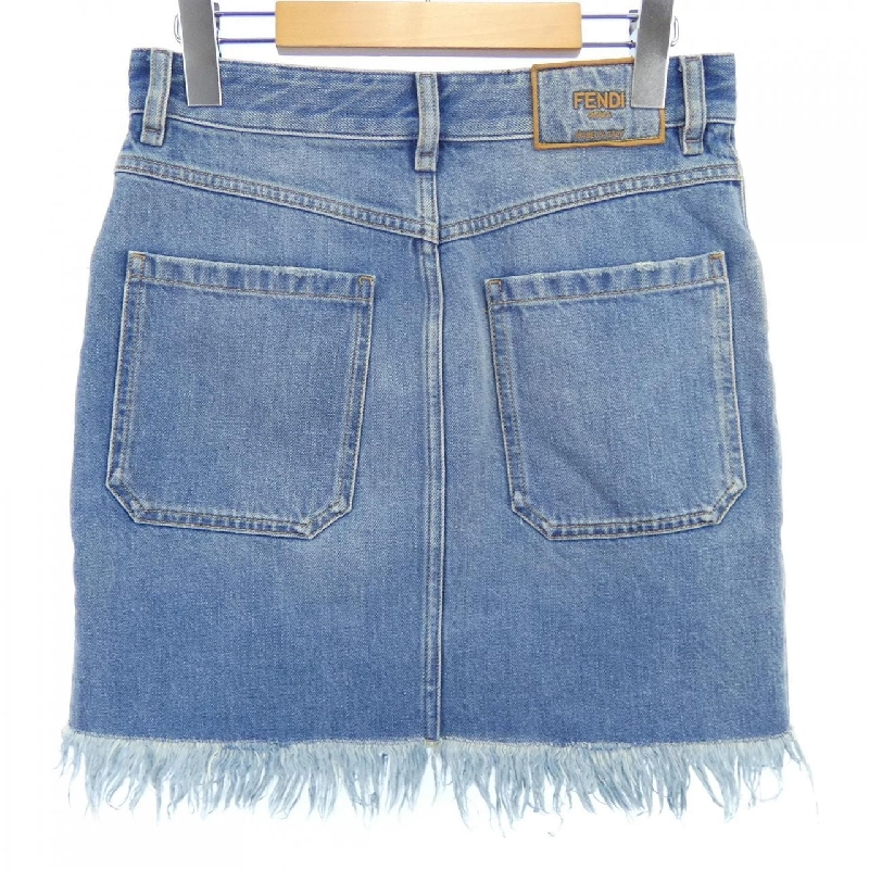 FENDI FLQ565 ANQ7 Váy 645618