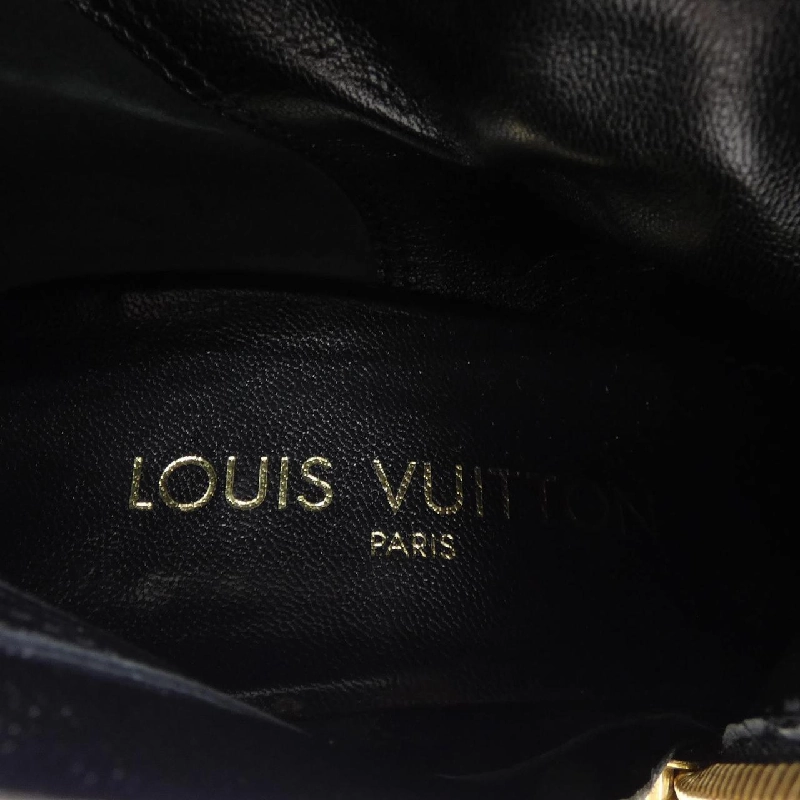 Giày bốt dài LOUIS VUITTON 658359