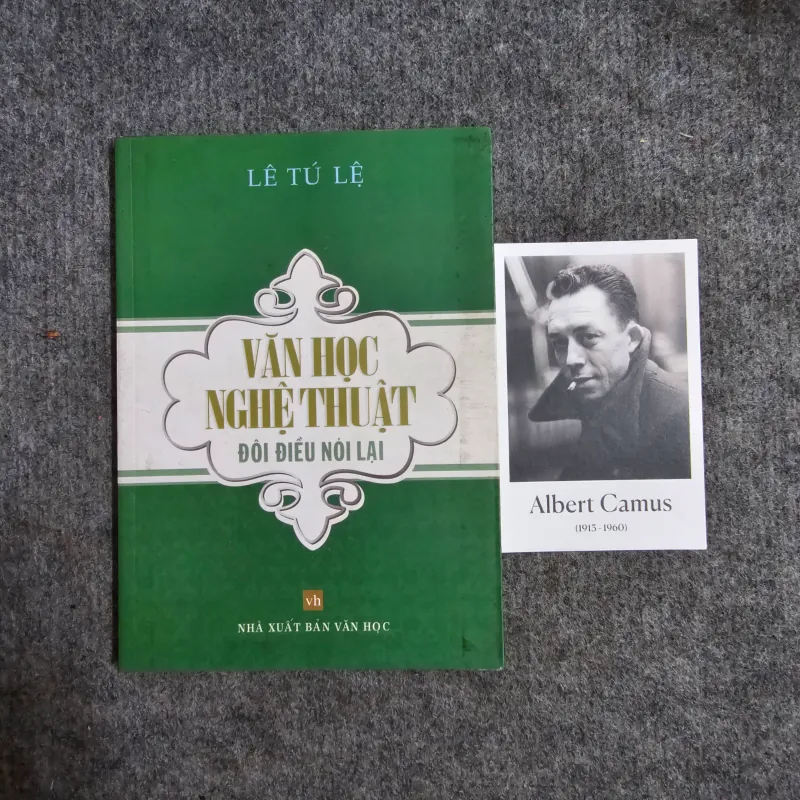 Văn học nghệ thuật đôi điều nói lại 974653