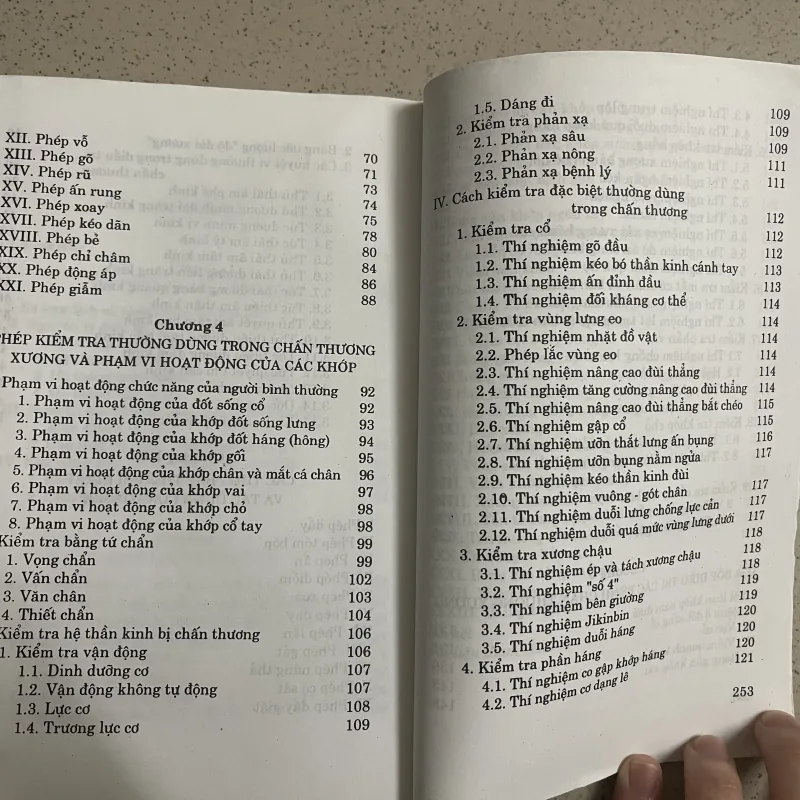 CHỮA BỆNH BẰNG XOA BÓP BẤM HUYỆT 786600