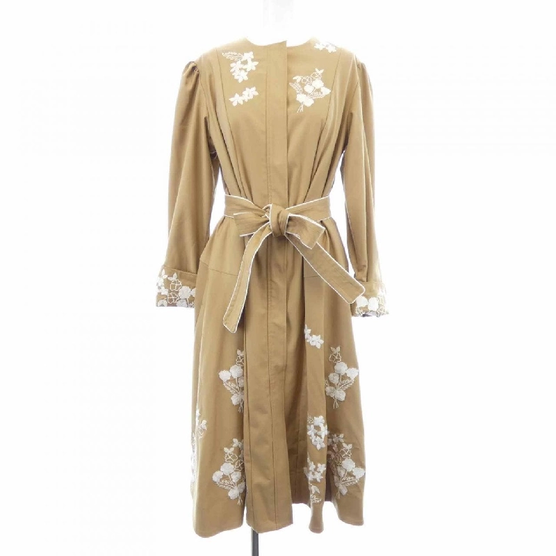 Áo khoác Chesty - Hàng hiệu Authentic 818719