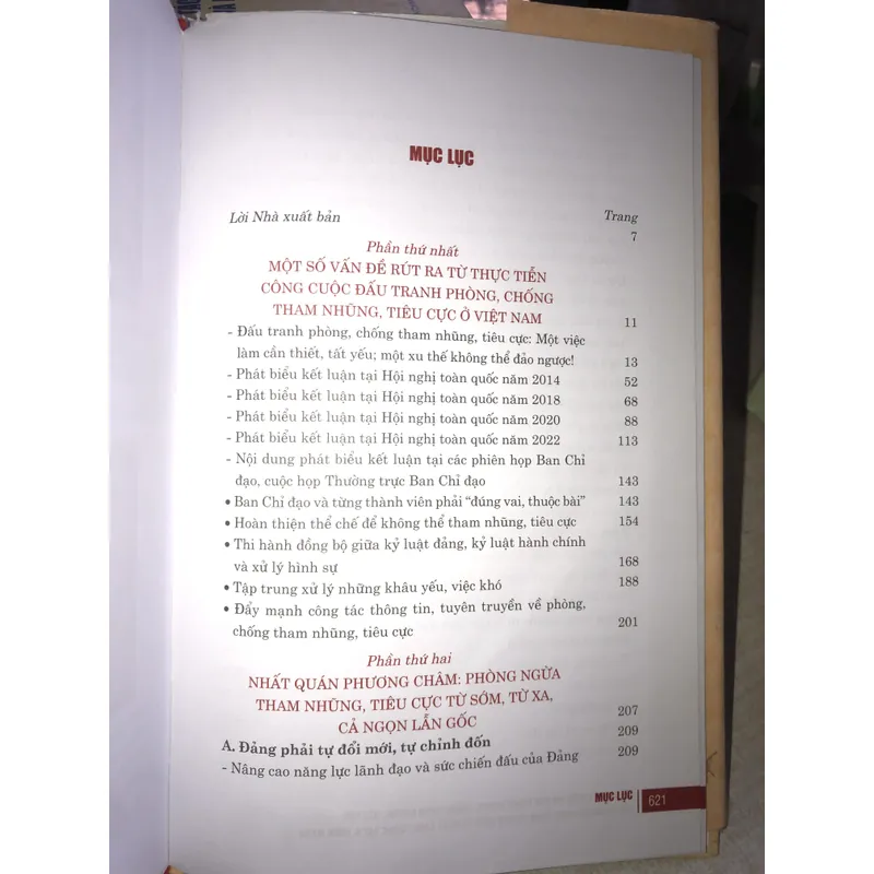 Kiên quyết, kiên trì đấu tranh phòng, chống tham nhũng, tiêu cực, góp phần xây dựng Đảng… 704291